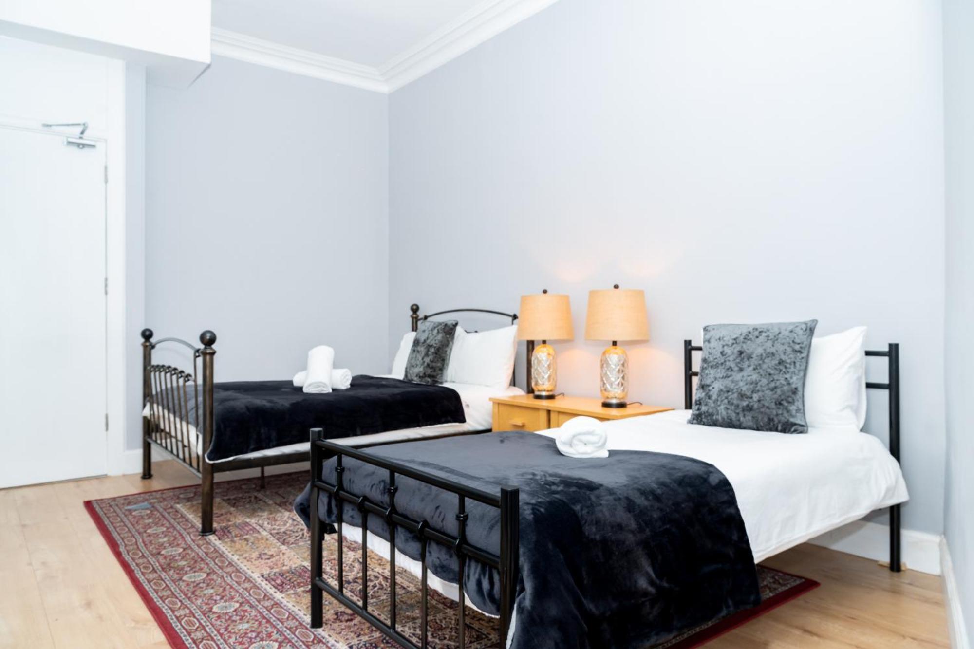 Appartement 3br Next To Stadium Near Airport Sleeps 7 Edinburgh